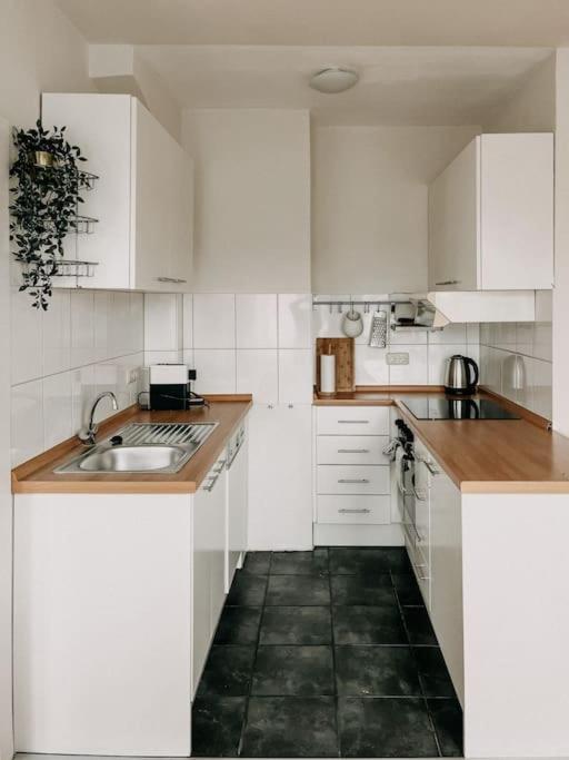 Apartamento Ruhig, Zentral, Messe Nah! Be3L Essen Exterior foto